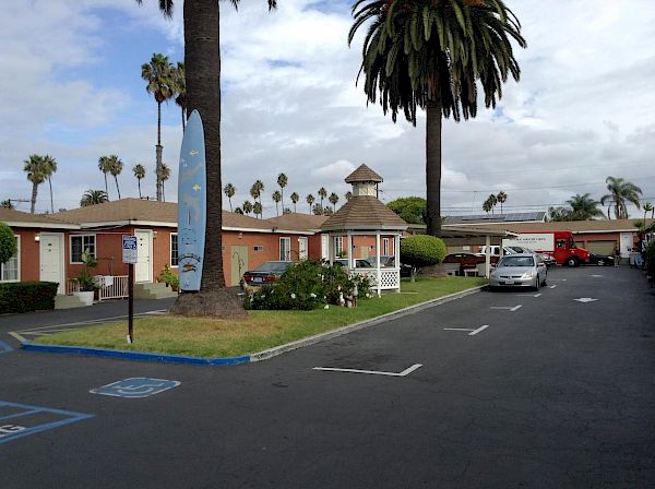 Oceanside Inn & Suites