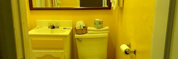 Oceanside Inn & Suites