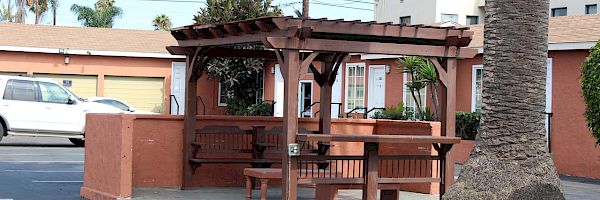 Oceanside Inn & Suites