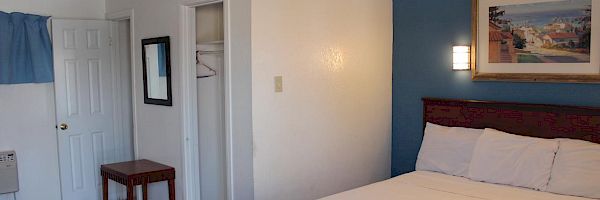 Oceanside Inn & Suites