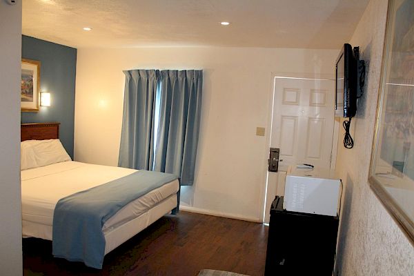 Oceanside Inn & Suites